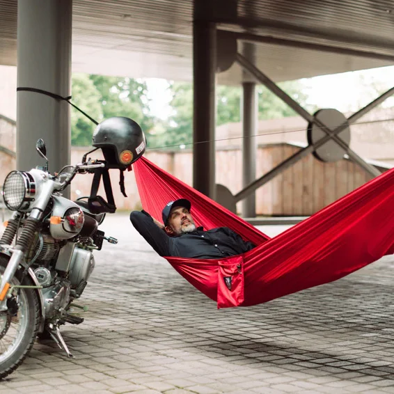 Hammock (straps included)